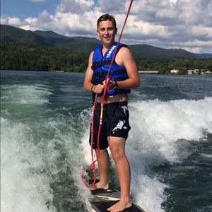 Meet your Posher, Blake